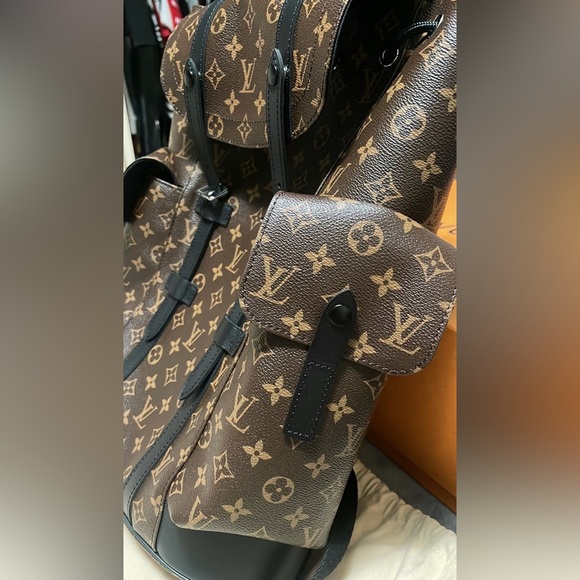 Louis Vuitton Christopher Backpack PM - Picture 2 of 16